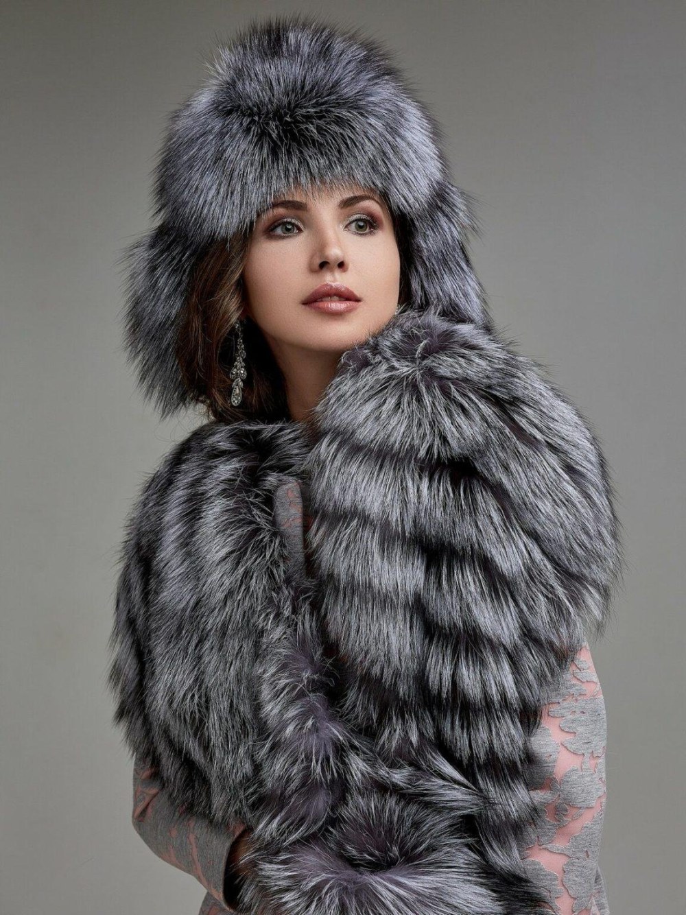 Marina Alexandrova en fourrure