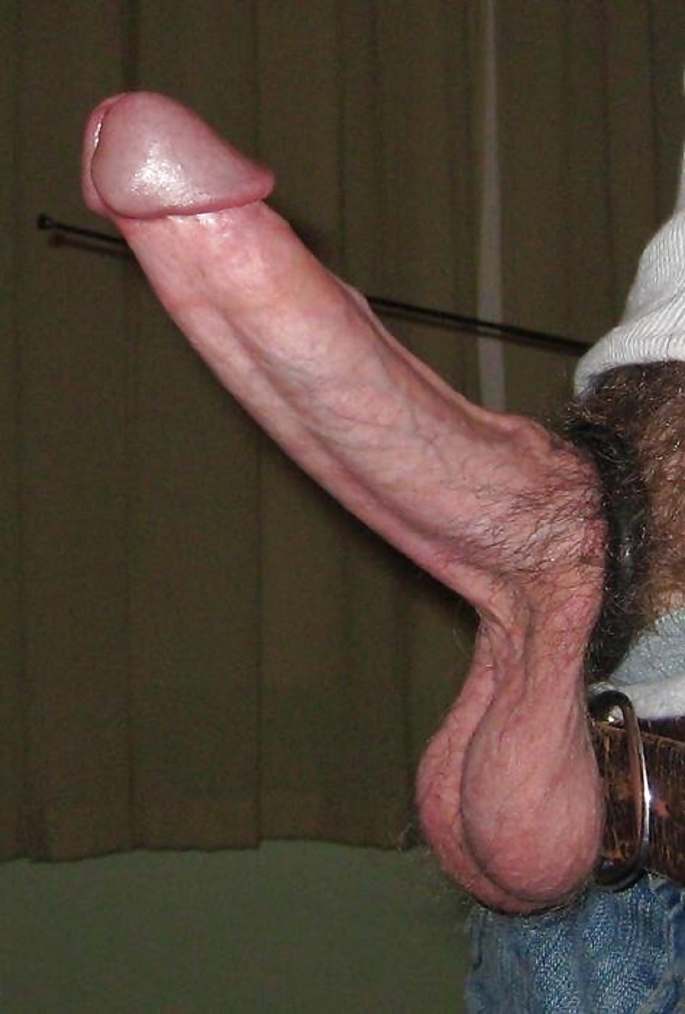 Scrotum des grands hommes