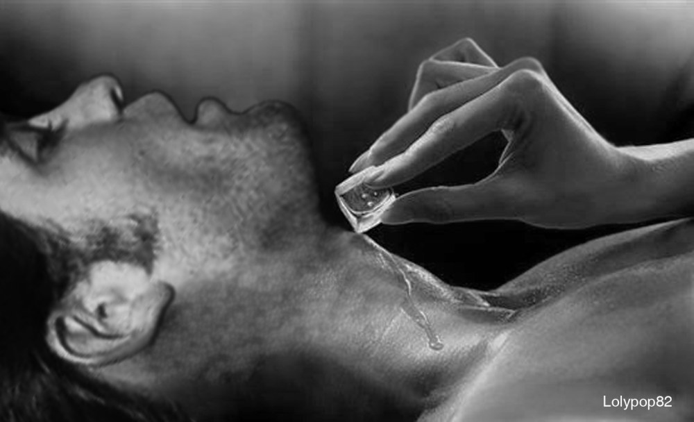 Liquide blanc de l'anal