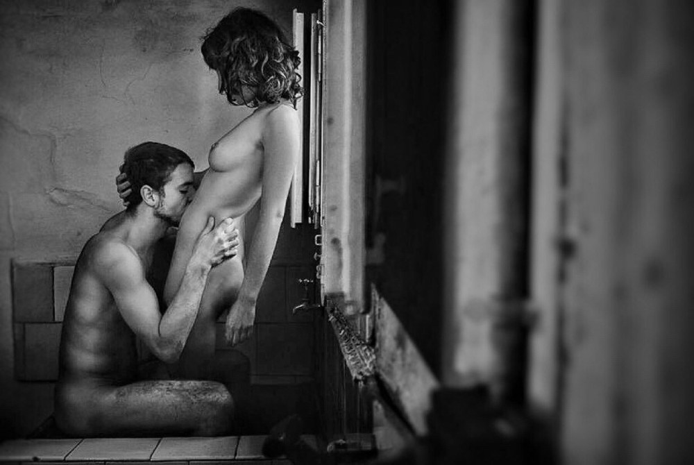 Homme et femme passion nue