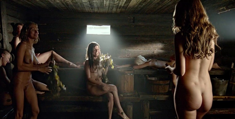 Ekaterina vilkova dans le bain une aube