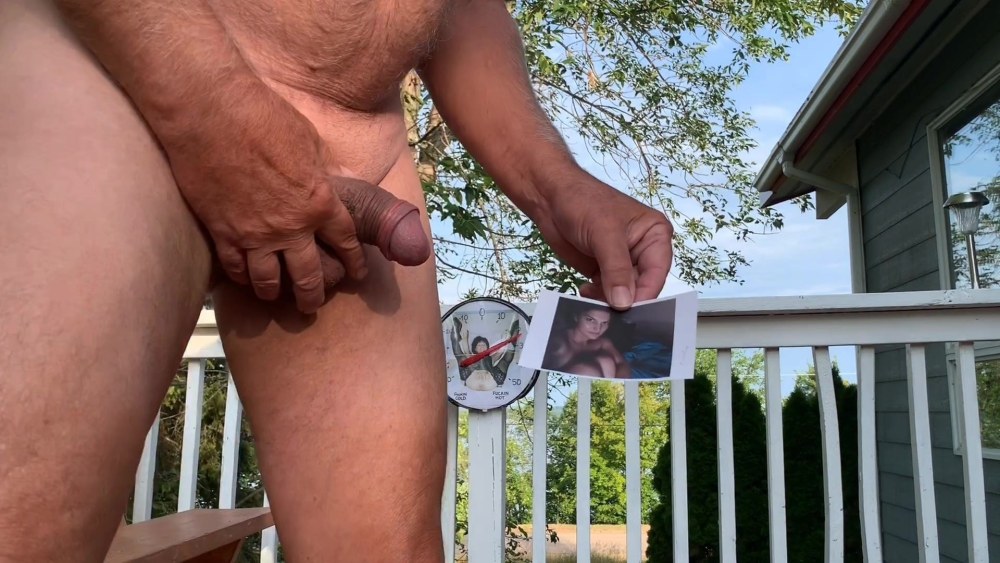 Femmes noires nues Pissing