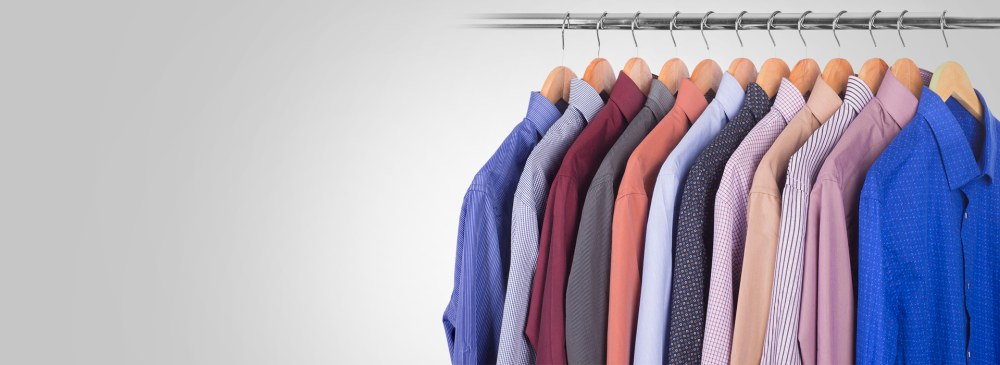 Rideaux de nettoyage à sec uniforme bleu