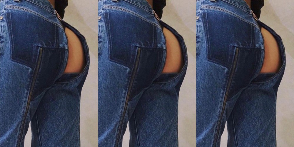 Jean avec des fesses sculptées