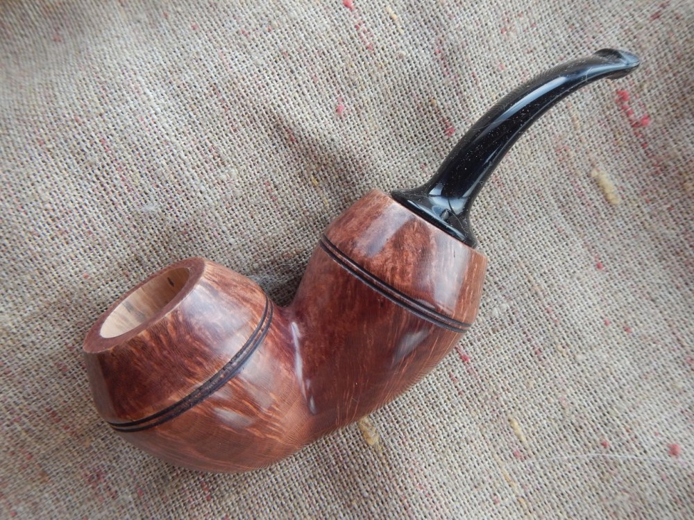 La collection de kalabash est en bois