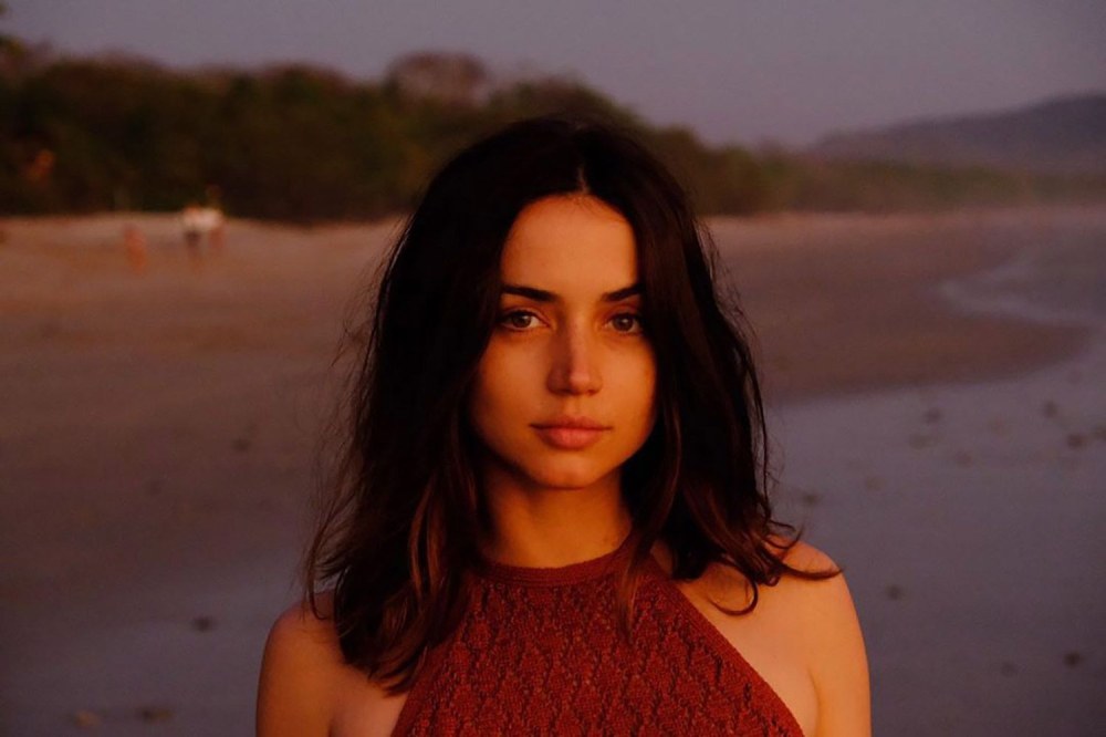 Ana de Armas Yennifer