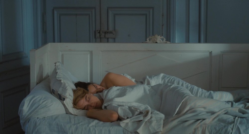 Bisous au lit