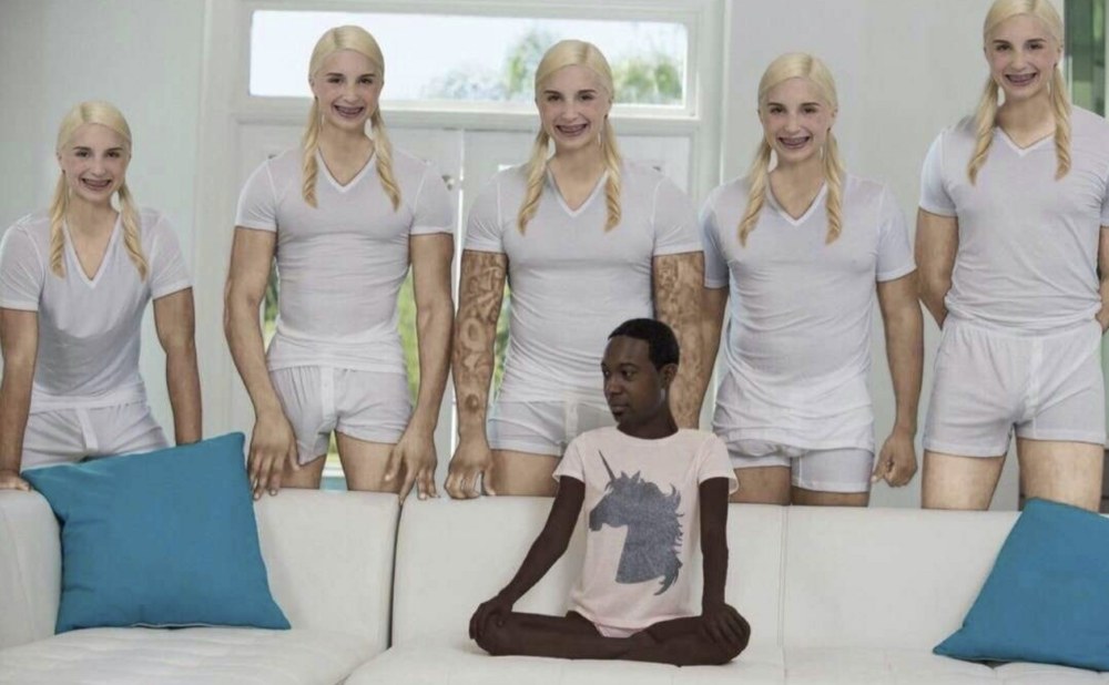Piper Perry et 5 Noirs