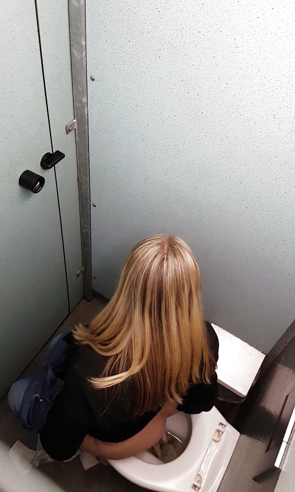 Toilettes de toilette pour adolescents