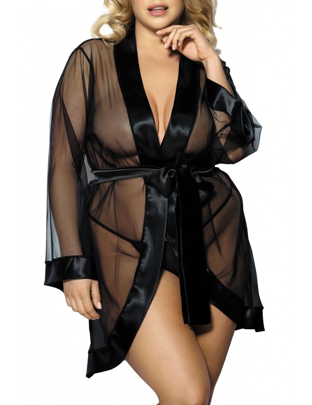 Ashley Alexis plus taille