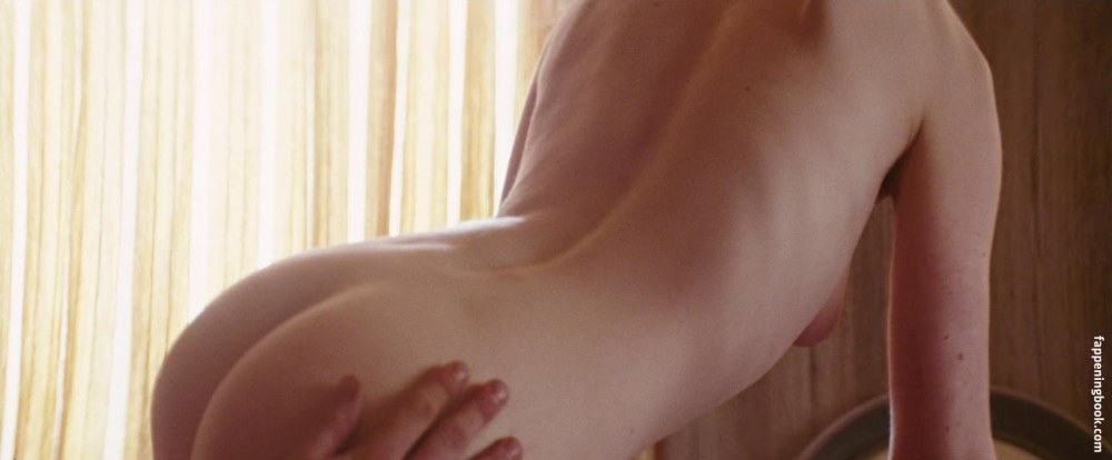 Seins Andrea Raizborough