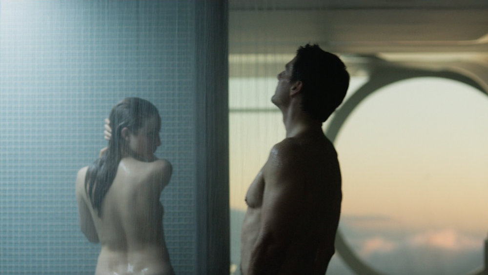 Andrea Raizborough nue au cinéma