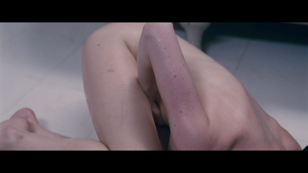 Seins Andrea Raizborough