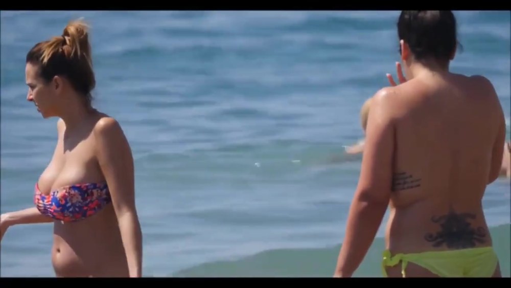 Topless sans haut