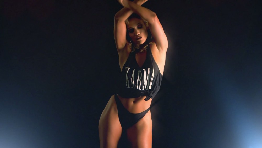 Jennifer Lopez est chaude