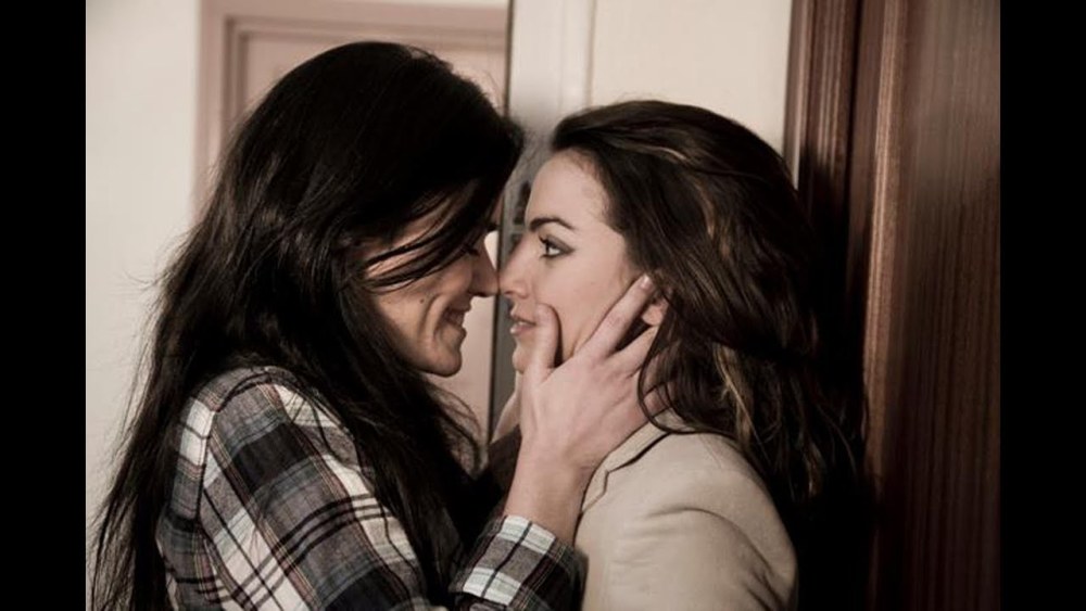 Beaux couples lesbiens