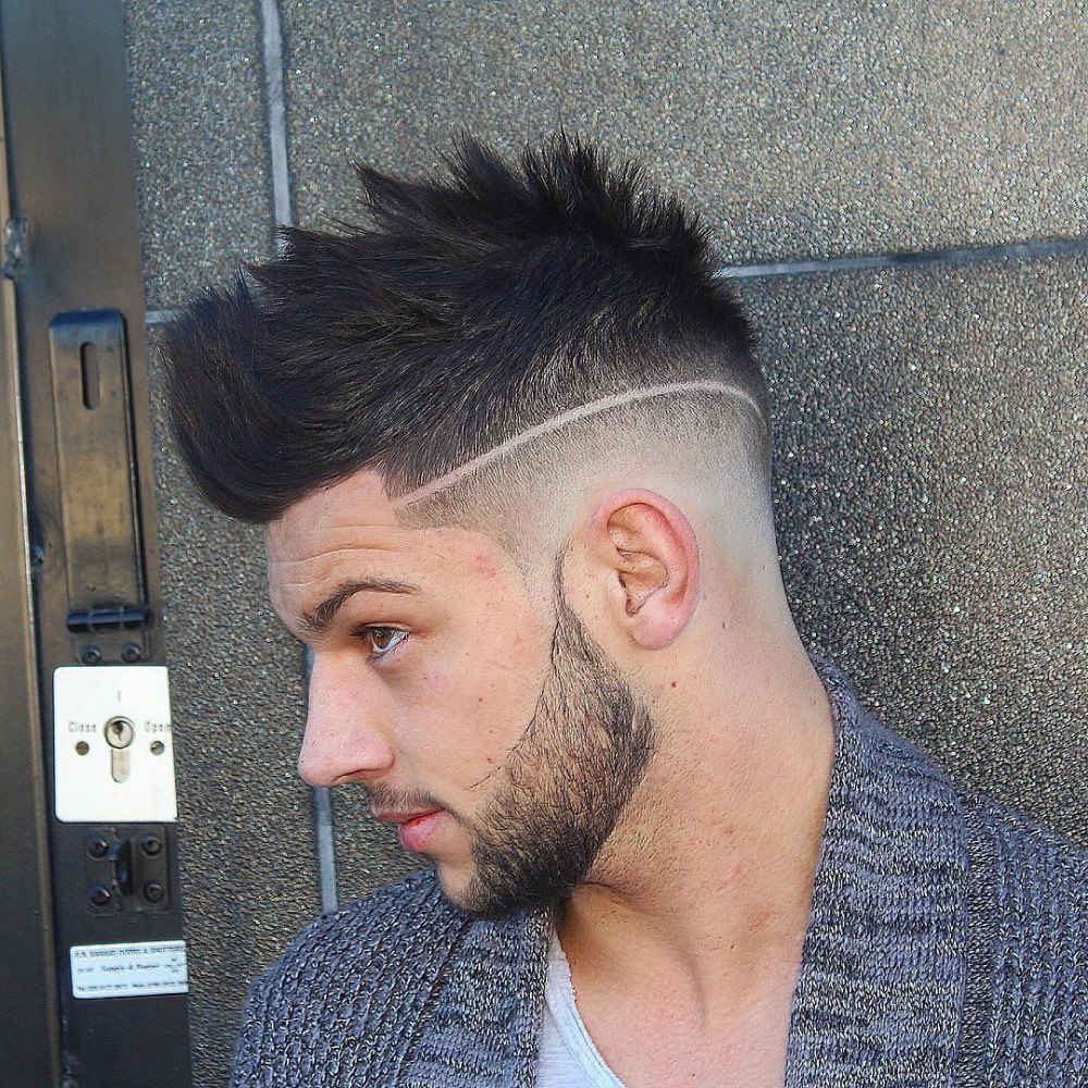 Les barrières masculines coupent les cheveux