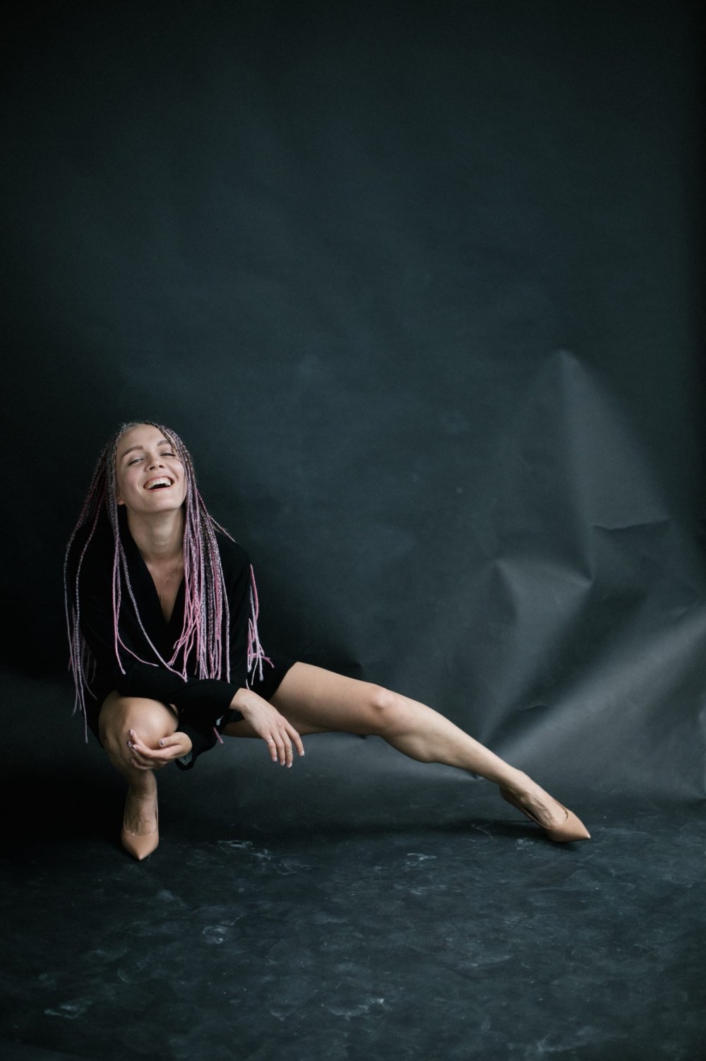 VICTORIA SKITSKAYA LED SCENE
