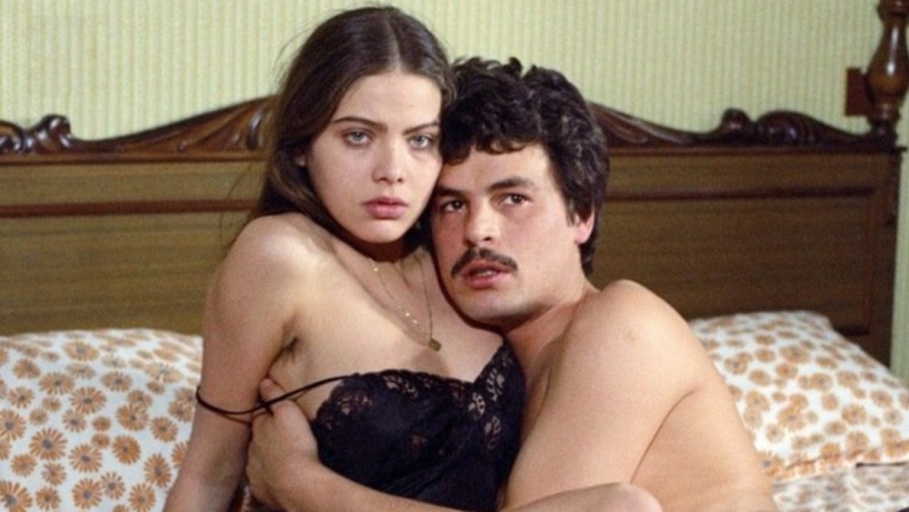 Ornella Muti et Michele Placido dans le film Folk Roman 1974