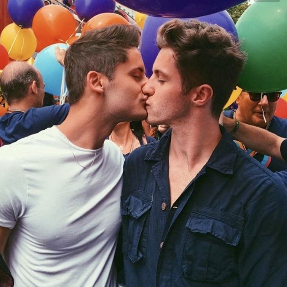 Hommes homosexuels