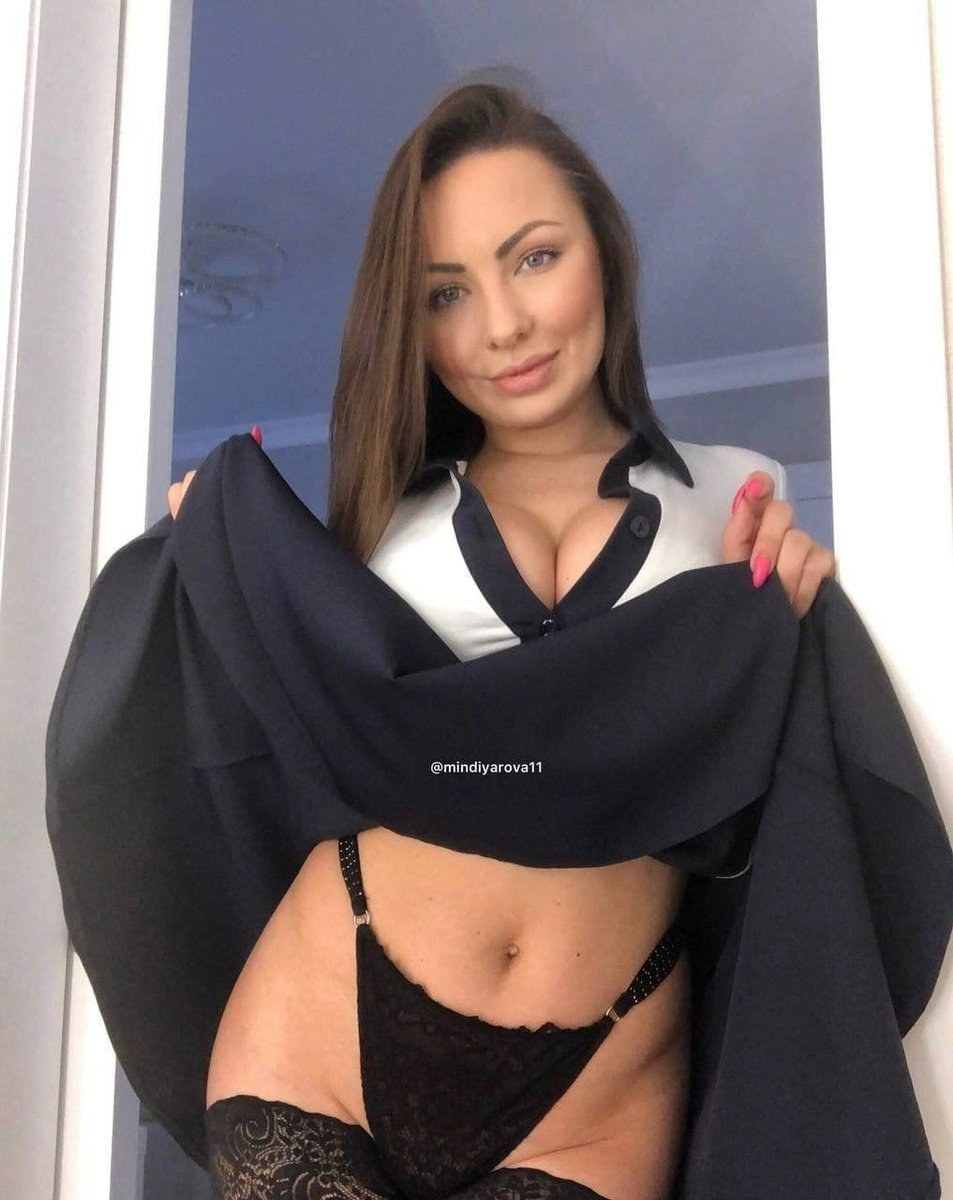 Seins Lilya Mindyarova