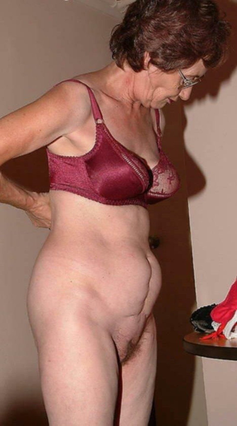 Anal avec des femmes adultes privées
