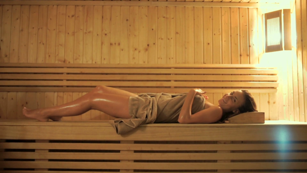 Ils allongaient dans le hammam