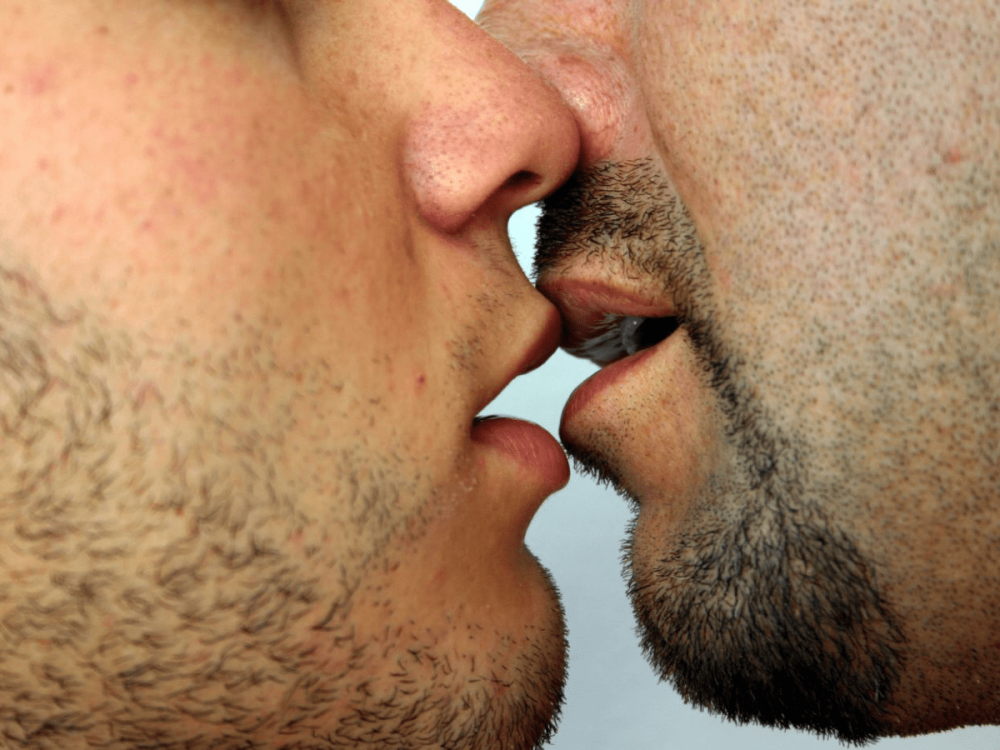 Amour entre hommes