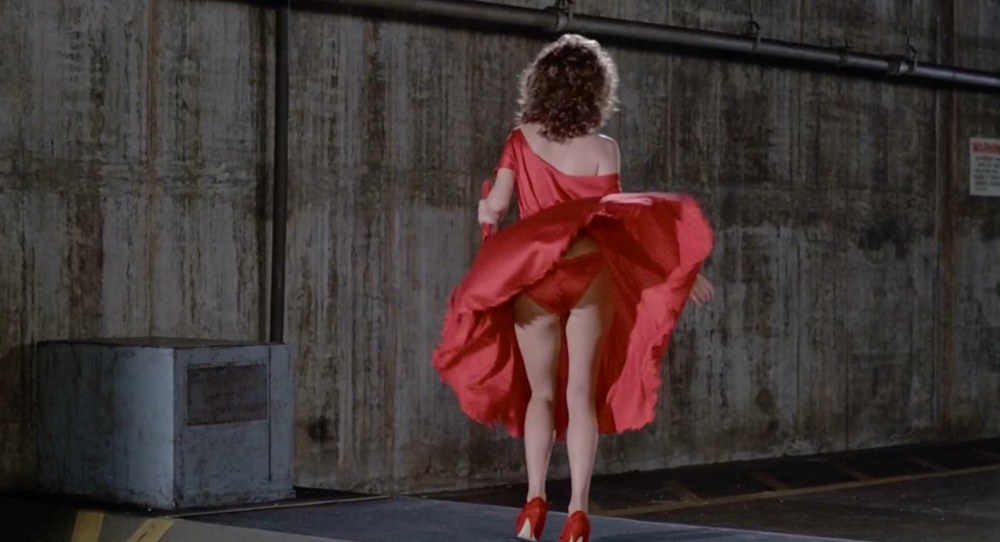 Femme dans le film rouge 1984