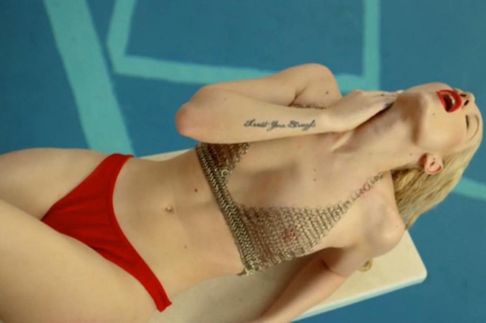Drain Iggy Azalia nu