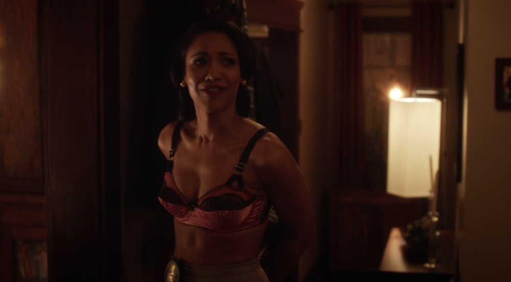 Actrice nue Candice Patton