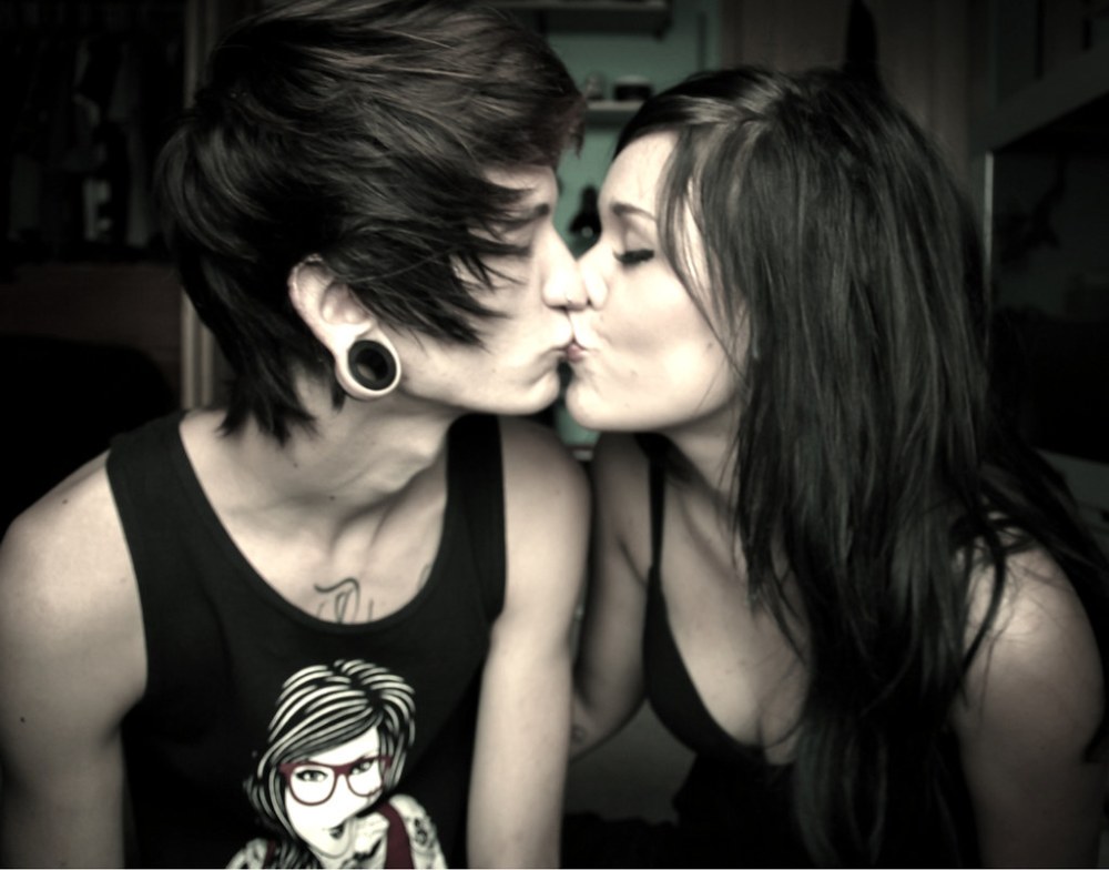 Darcy Dolce, Elena Jensen lesbienne